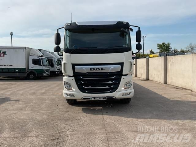 DAF CF 450 Бордови камион / автолебедка