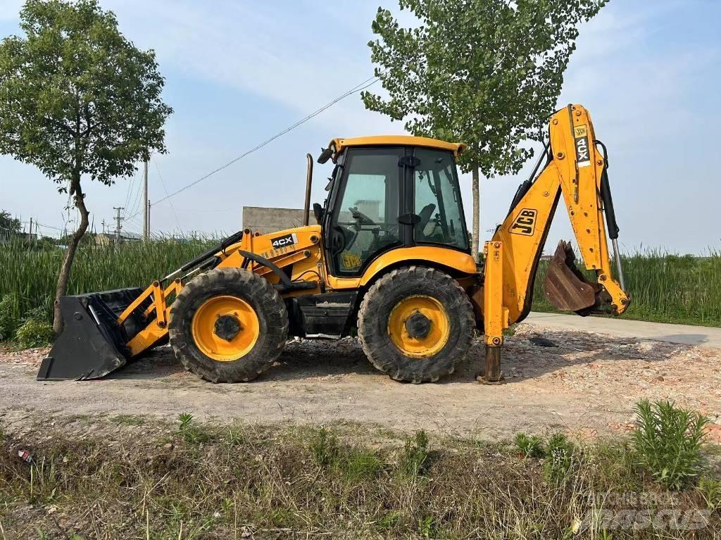 JCB 4 CX Товарач със заден ексватор