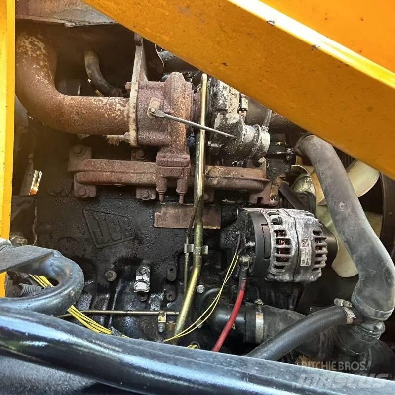 JCB 4 CX Товарач със заден ексватор