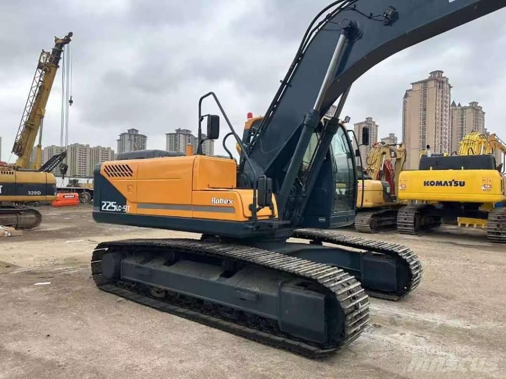 Hyundai 225LC-9T Верижен екскаватор