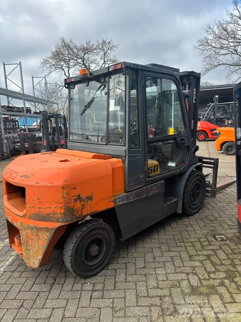 TCM FD 50 T2 Дизелови камиони