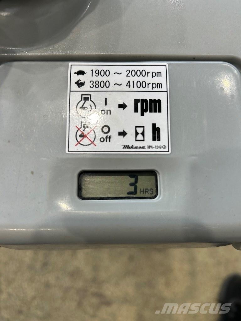 Mikasa MTX 50 Пробки