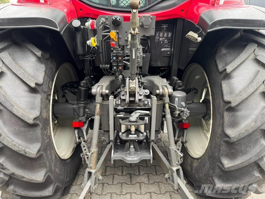 Valtra G105 H Трактори