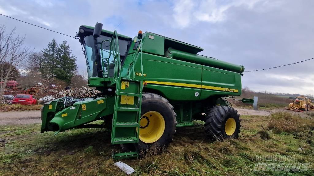 John Deere S 690 Комбайни