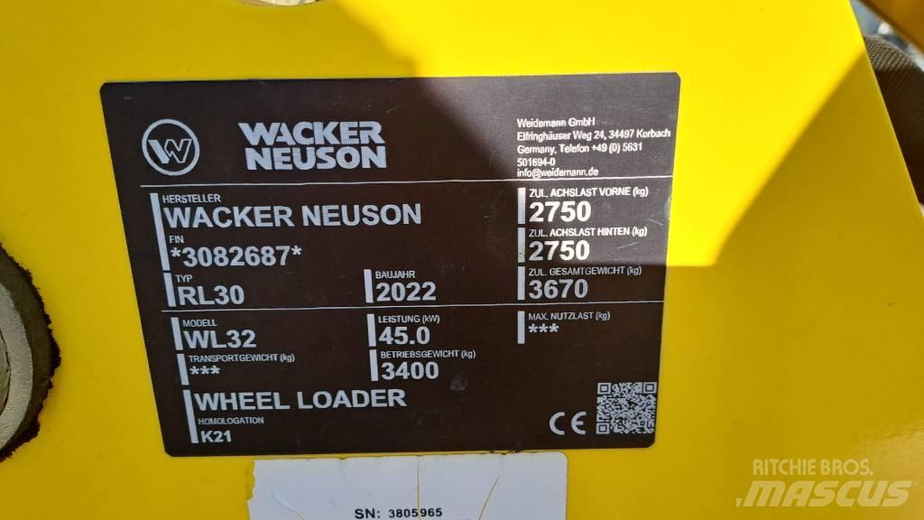 Wacker Neuson WL32 Колесни товарачи