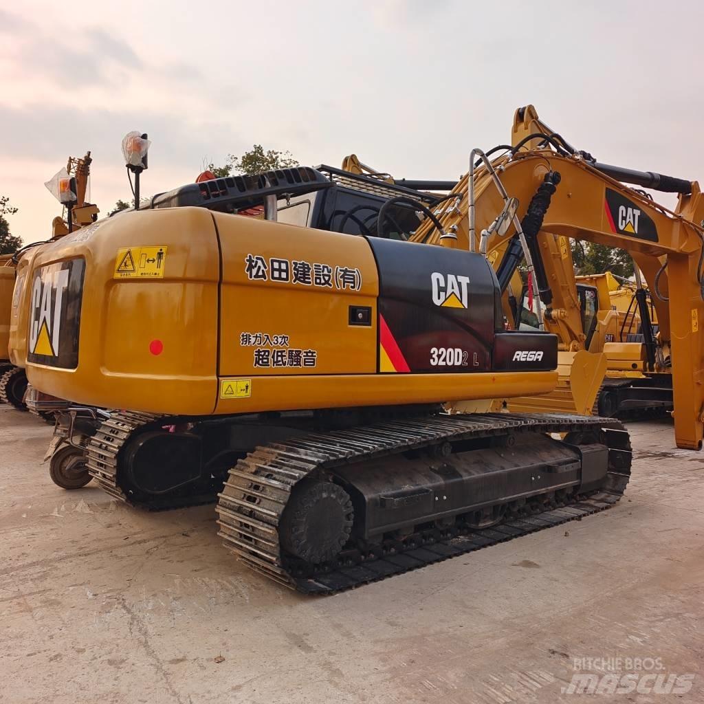 CAT 320 D Верижен екскаватор