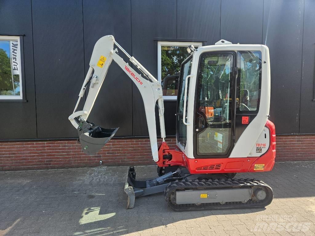 Takeuchi TB 216 Мини екскаватори < 7 т
