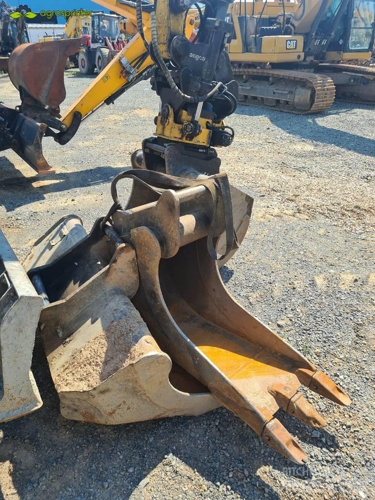 Wacker Neuson EW 100 Колесни екскаватори