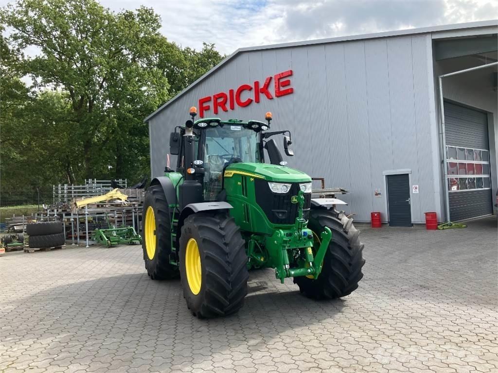 John Deere 6M250 Трактори