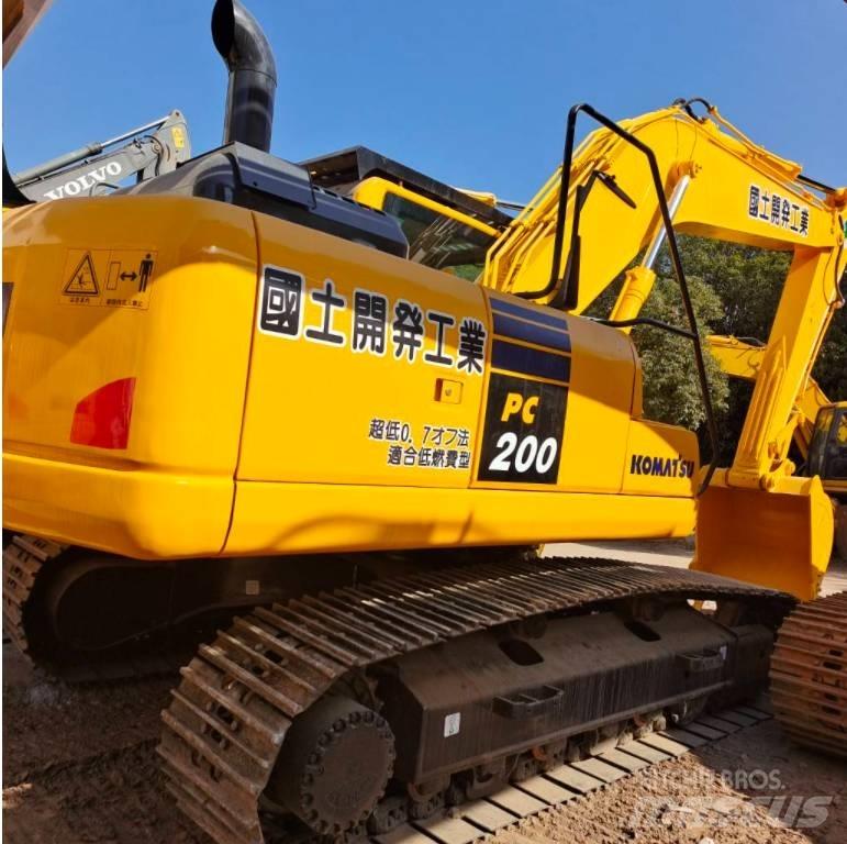 Komatsu PC 200-8 Верижен екскаватор