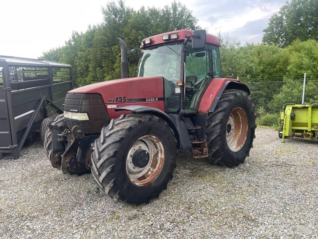Case IH MX 135 Трактори