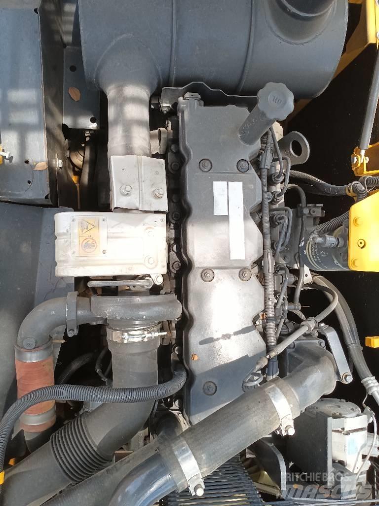 Komatsu PC 200 Верижен екскаватор