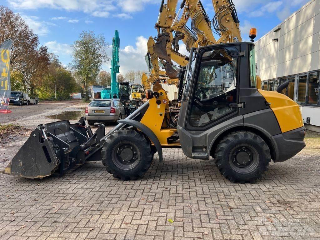 Mecalac AX850 Колесни товарачи