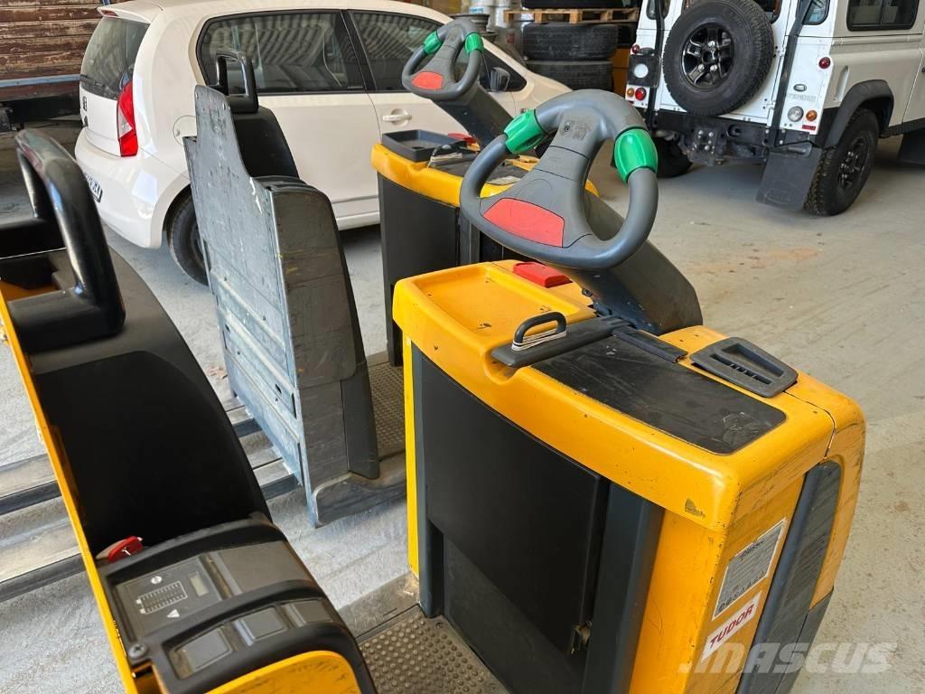 Jungheinrich ECE 225 Нископовдигач