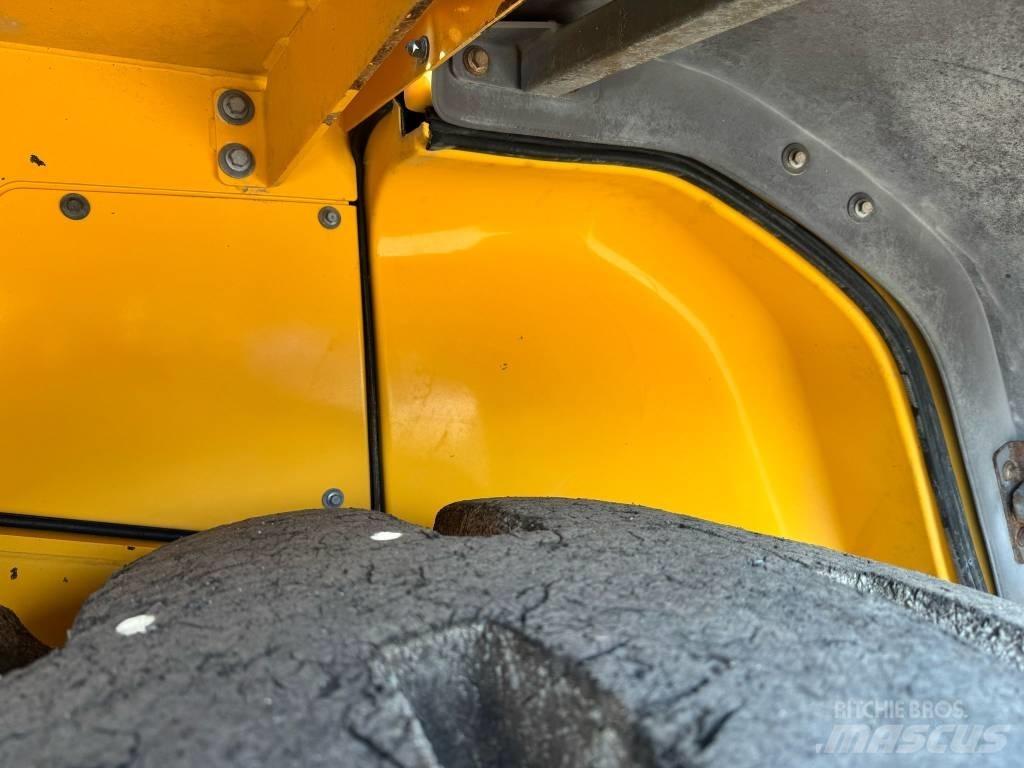 Volvo L 120 H Колесни товарачи