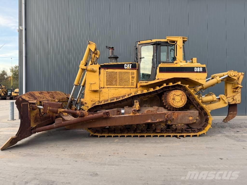 CAT D8R SERIES II Верижни булдозери
