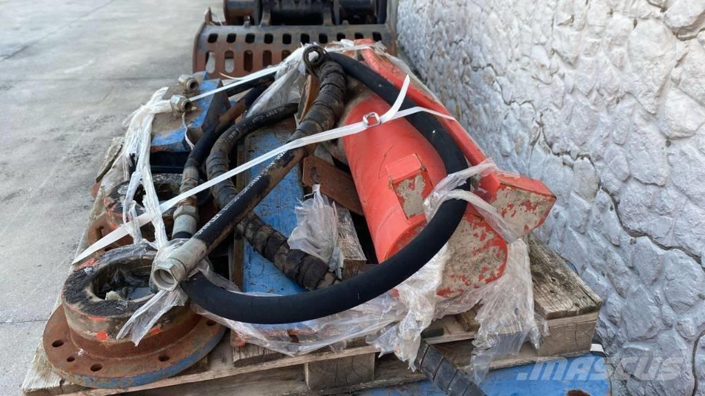 Rammer RB 42 Куки