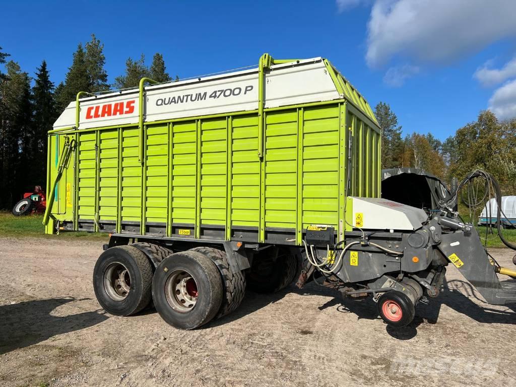 CLAAS Quantum 4700 P Ремаркета за бали