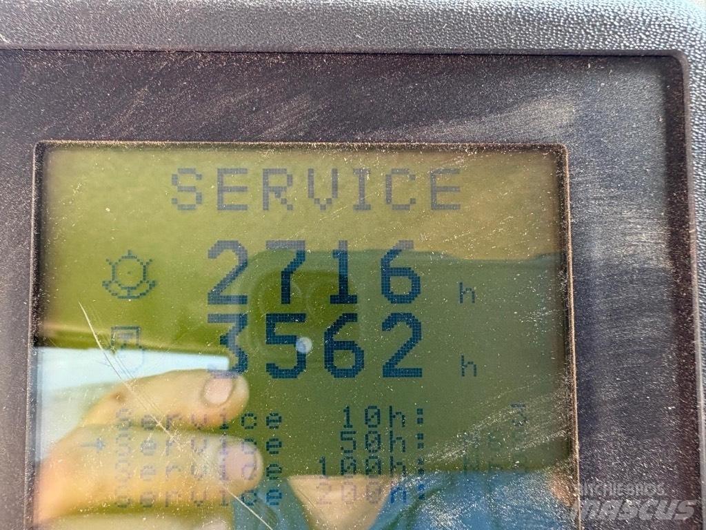 New Holland TX 62 Комбайни