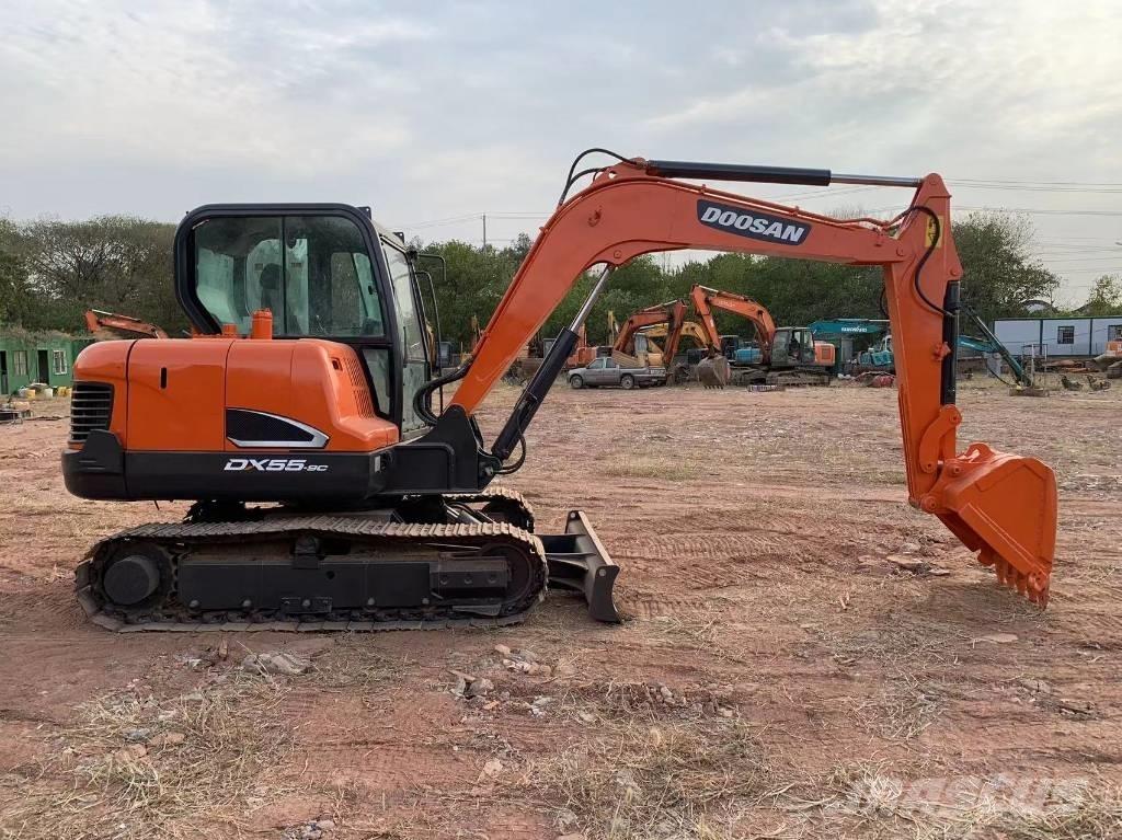 Doosan DX 55 Мини екскаватори < 7 т