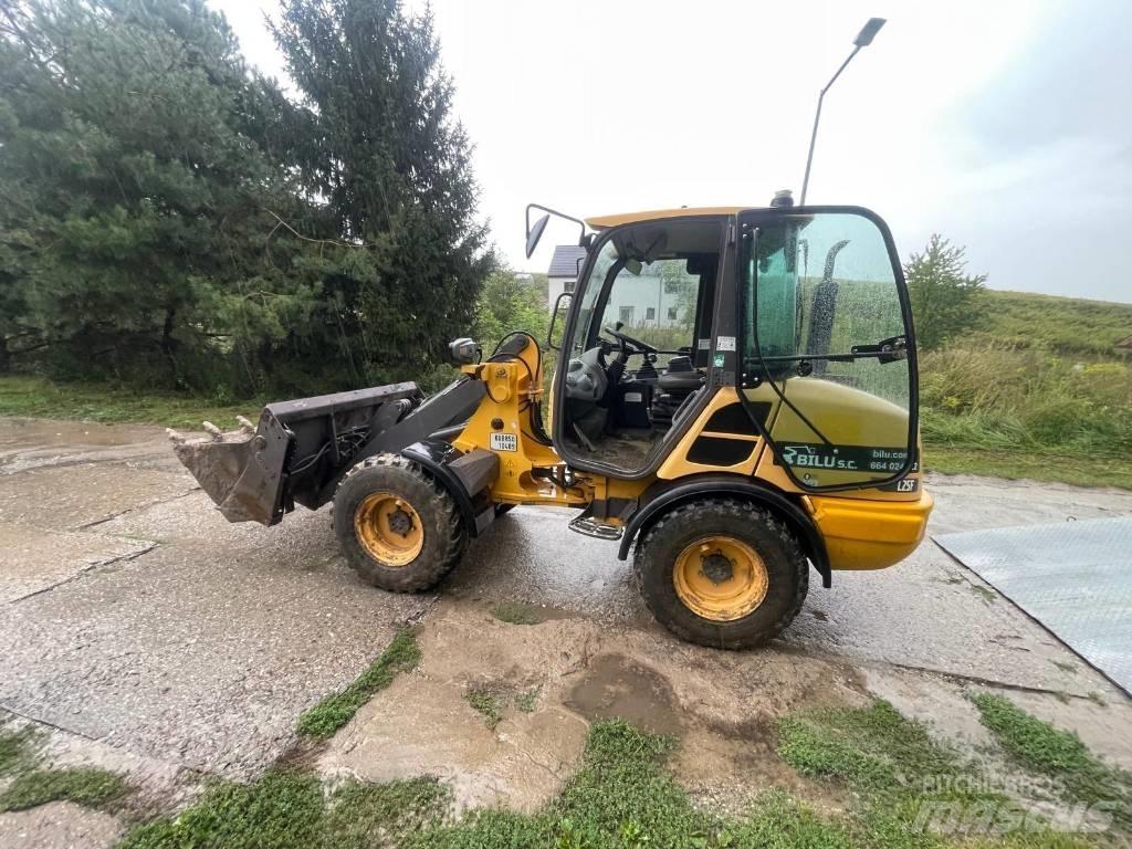 Volvo L 25 Колесни товарачи