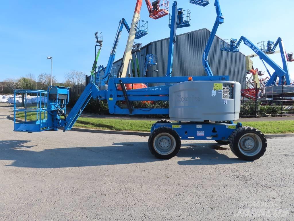 Genie Z 45/25 J Съчленени стрелови подемници