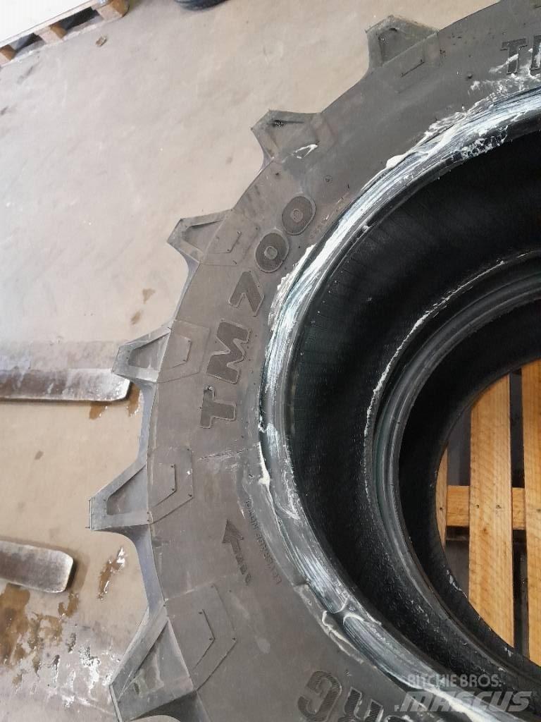 Trelleborg TM700 Колелета/Гуми
