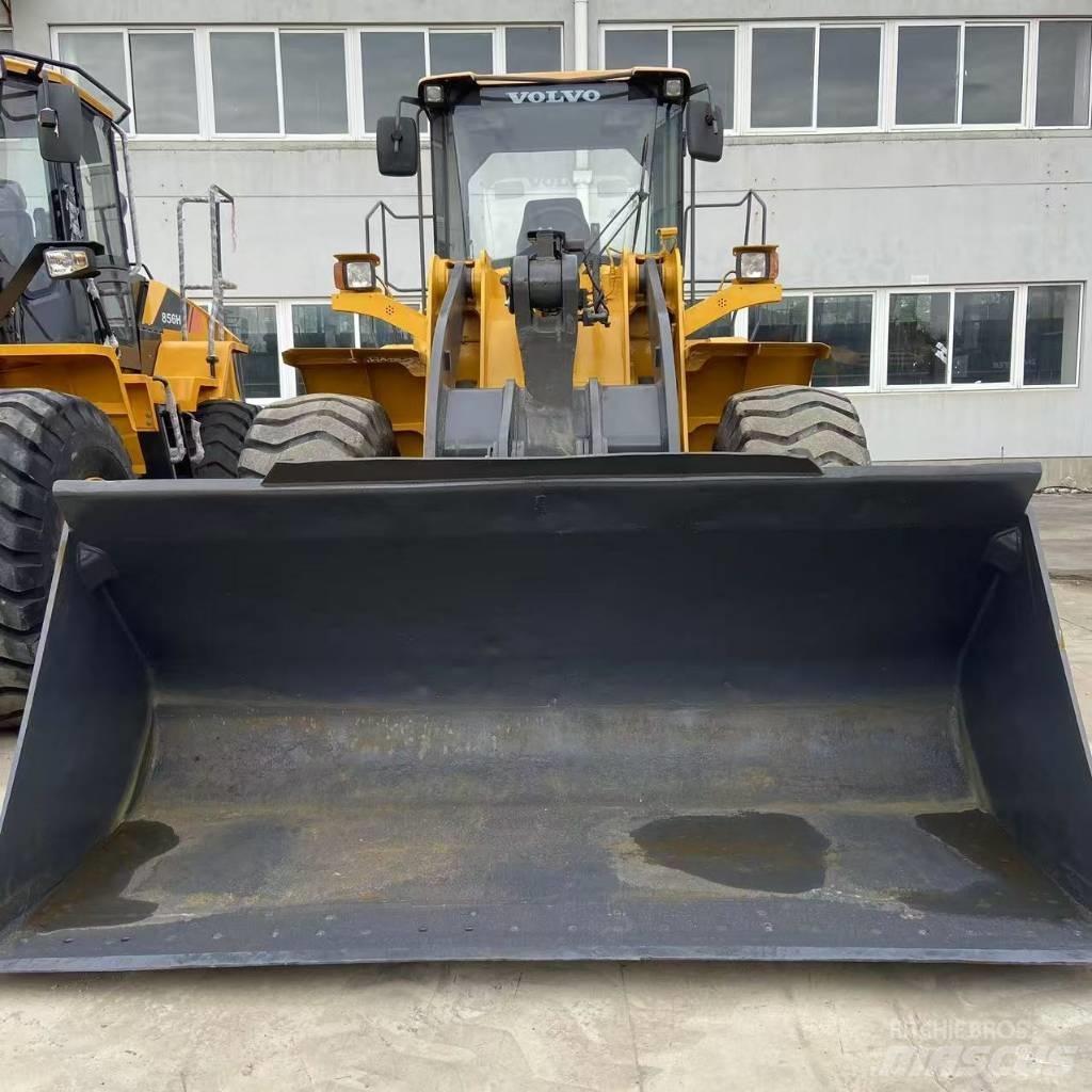 Volvo L 105 Колесни товарачи