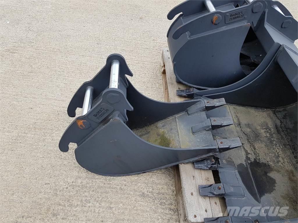  Bemas TL 300 SW010 Товарачи със заден ескаватор