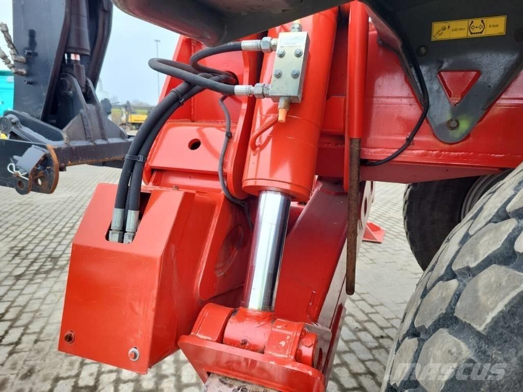 Manitou MRT3050 Телескопични товарачи
