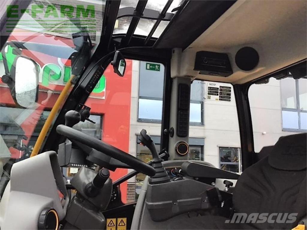 JCB tm 420 agri Мини екскаватори < 7 т