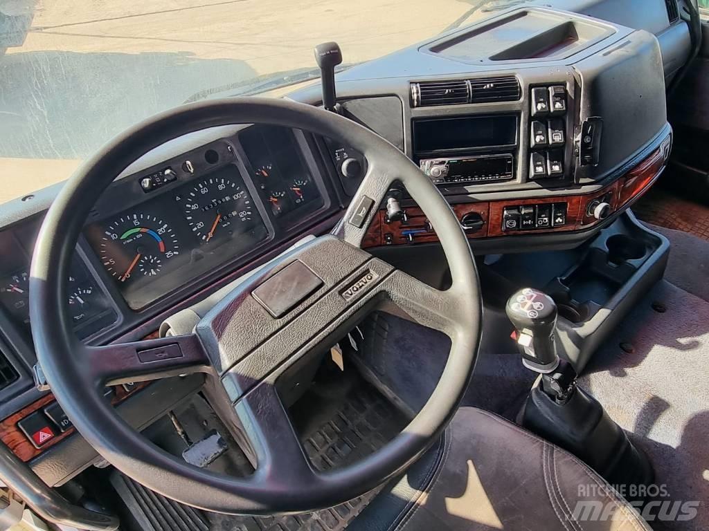 Volvo FH16 Камиони с кран с кука