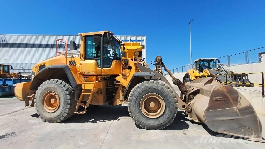 Volvo L 180 H Колесни товарачи