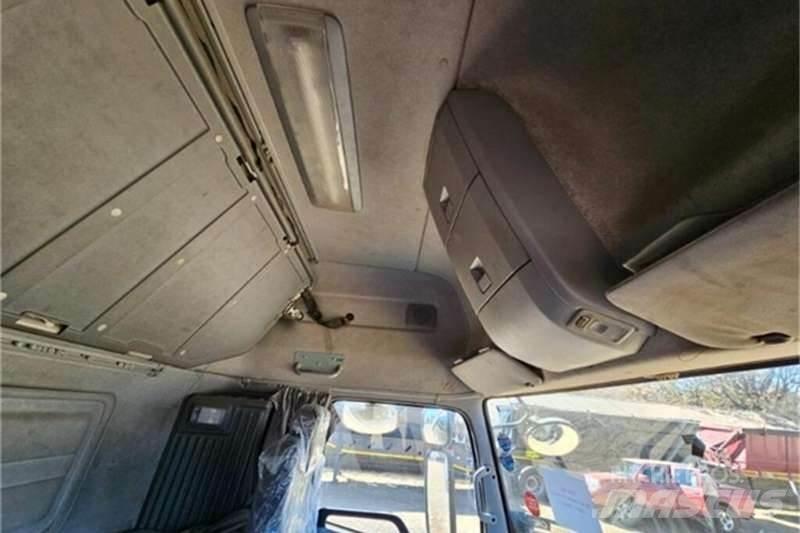 UD TRUCKS QUON Други