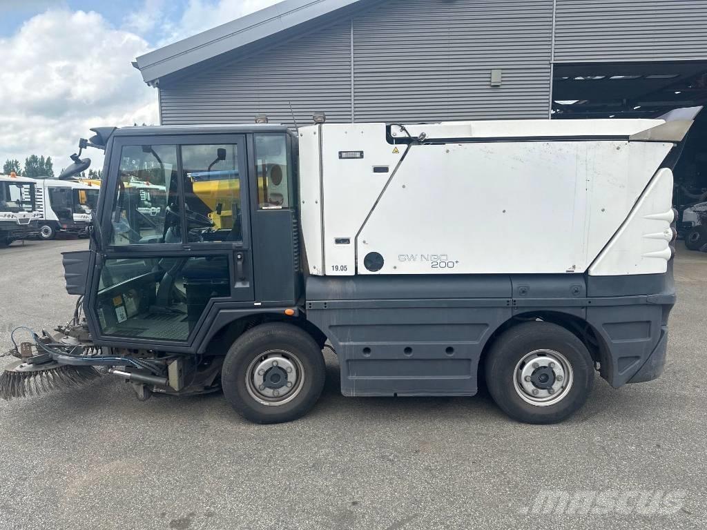 Schmidt Swingo 200 Автоматични метачки с четки