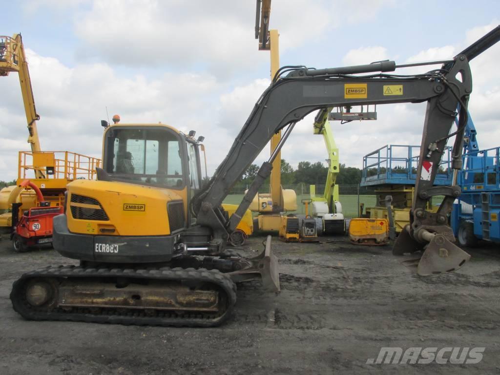 Volvo ECR 88 D Средни екскаватори 7т - 12т