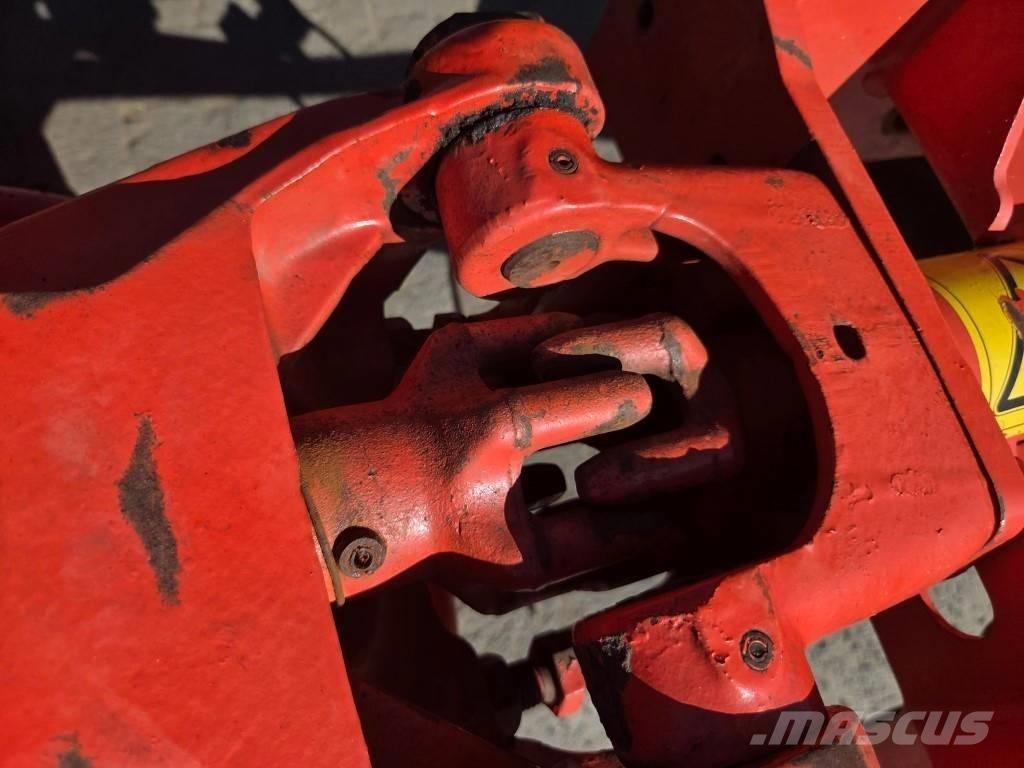 Kuhn GF 7601 MHO Гребла и сенообръщачки