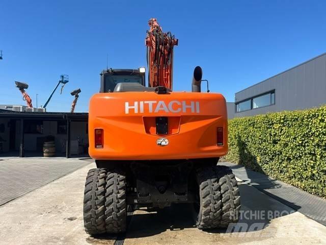Hitachi 140W-5B Колесни екскаватори