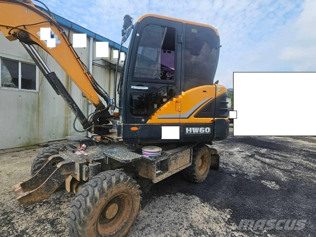 Hyundai HW60 Колесни екскаватори