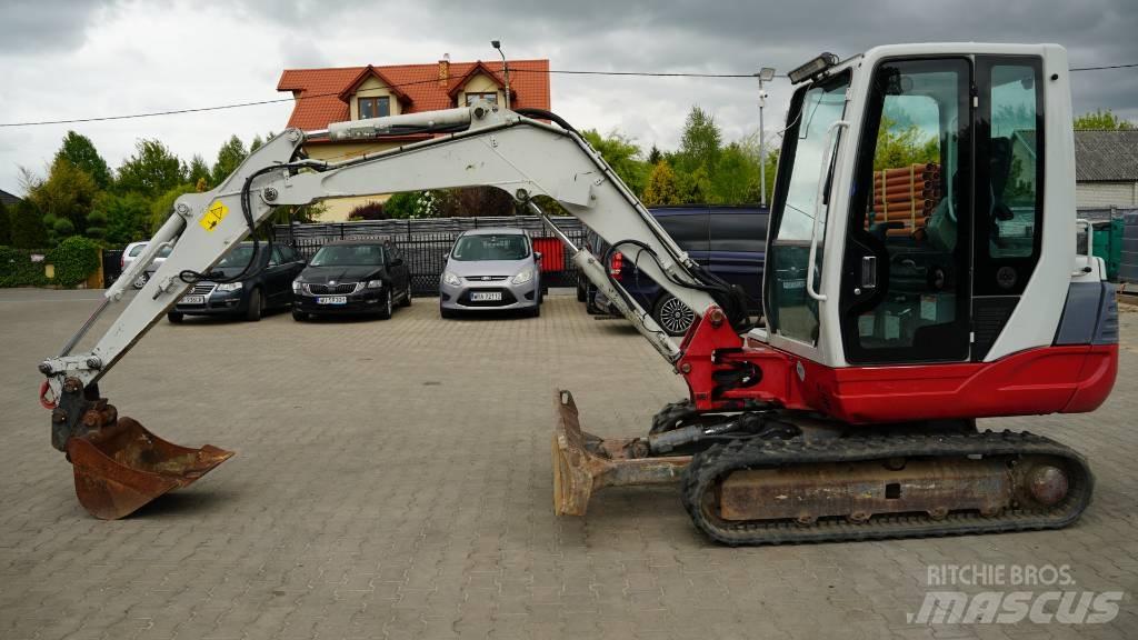 Takeuchi TB 235 Мини екскаватори < 7 т