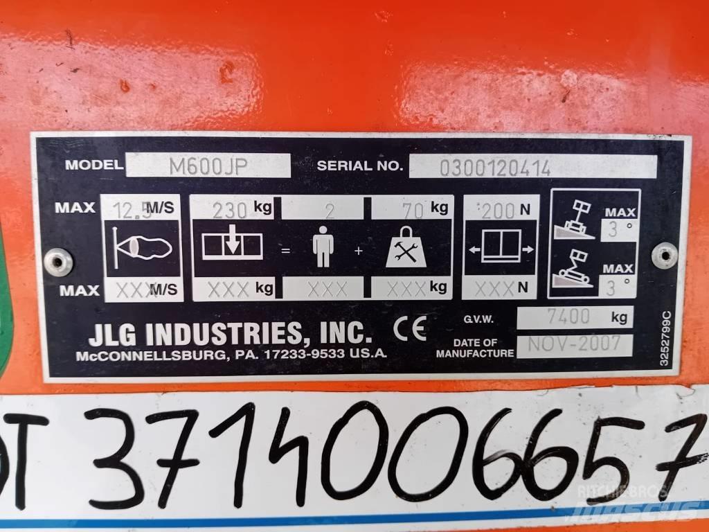 JLG M 600 JP Съчленени стрелови подемници