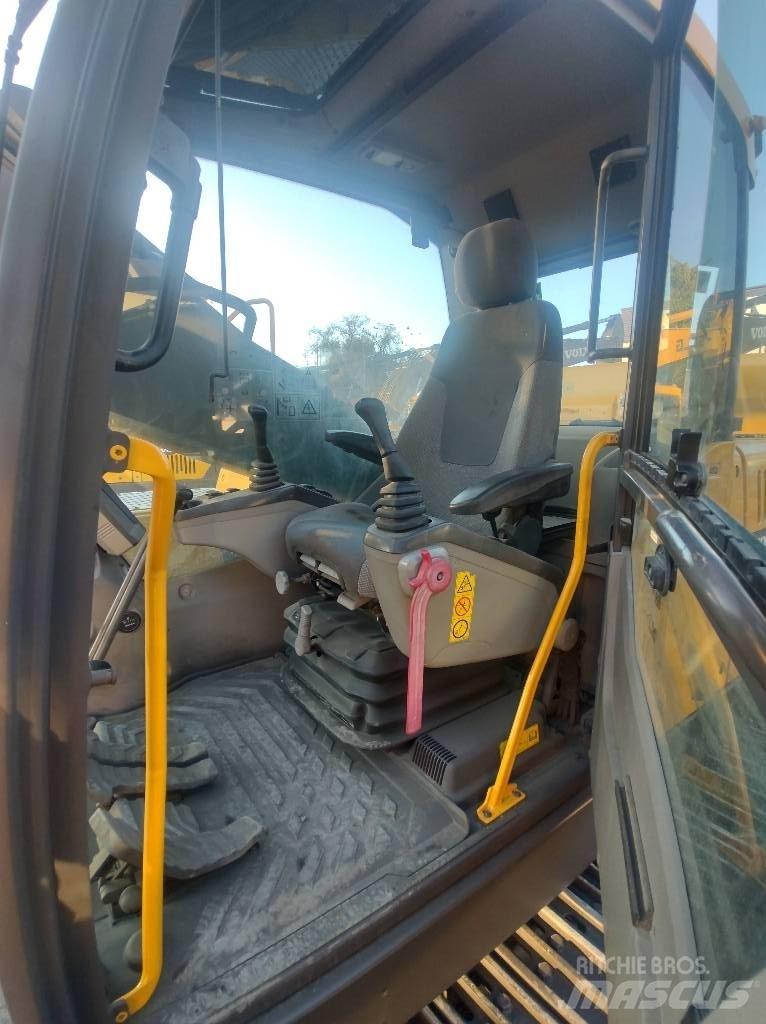Volvo EC380DL Верижен екскаватор