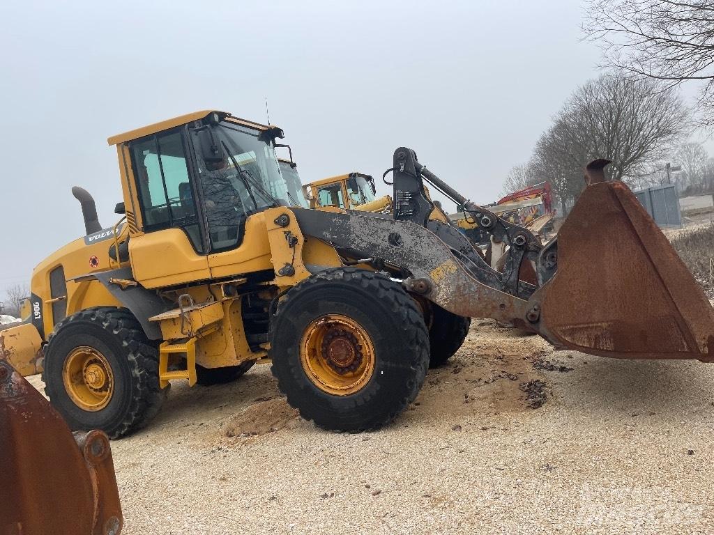 Volvo L 90 G Колесни товарачи