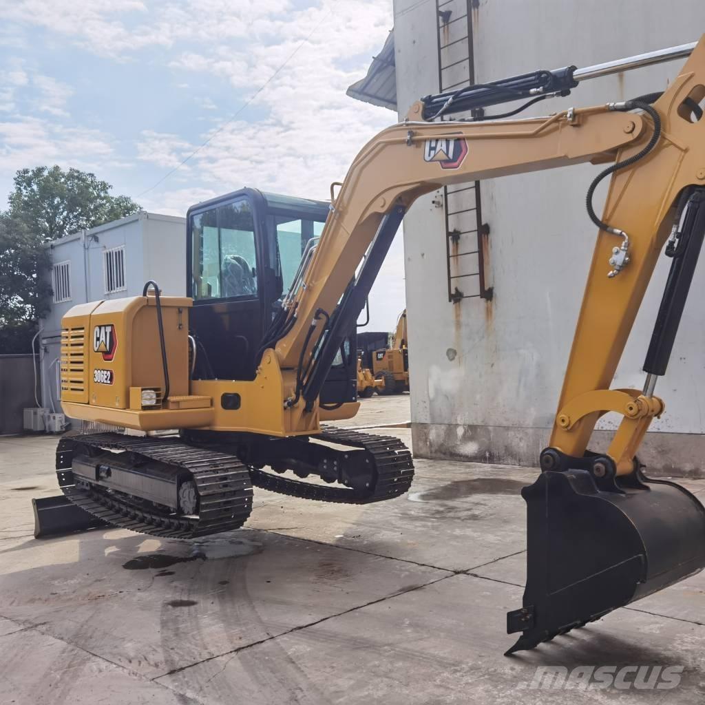 CAT 306E2 Мини екскаватори < 7 т