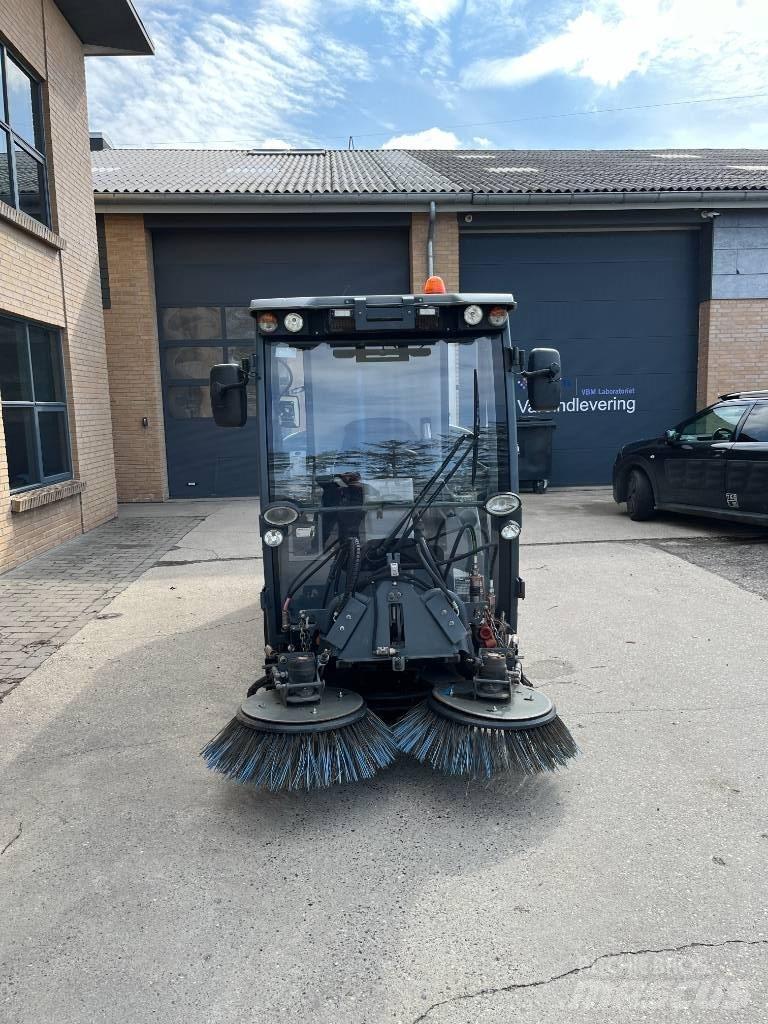 Hako 1600 Автоматични метачки с четки