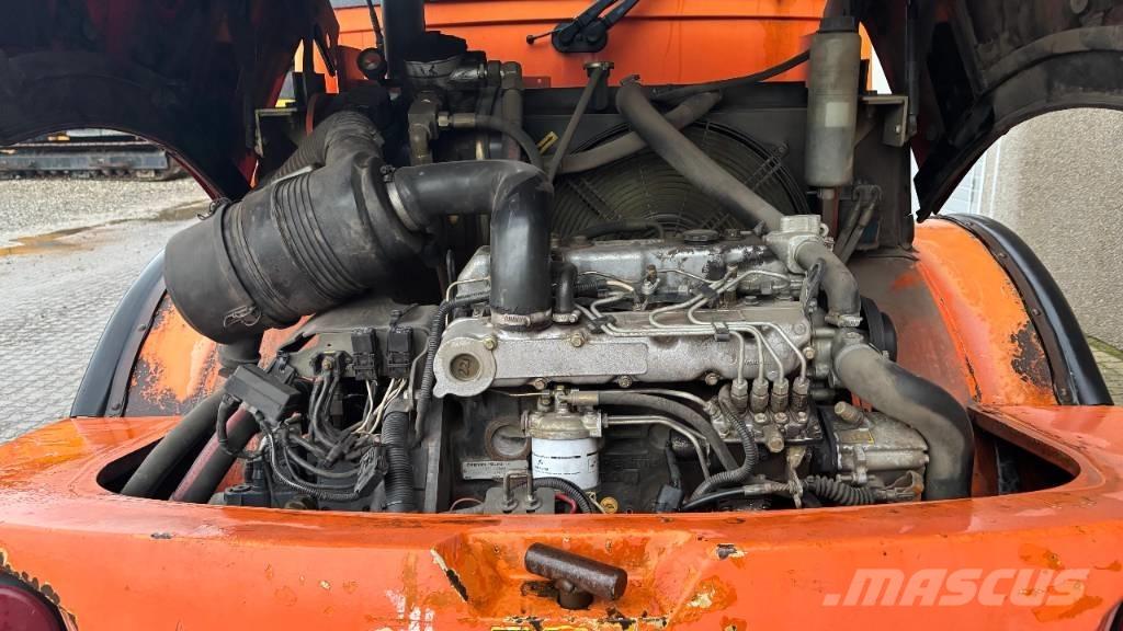 Fiat-Hitachi W 60 Колесни товарачи