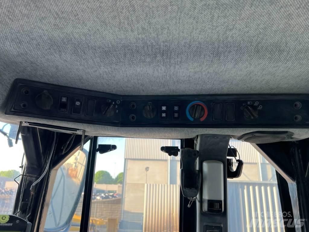 CAT 980 G Колесни товарачи