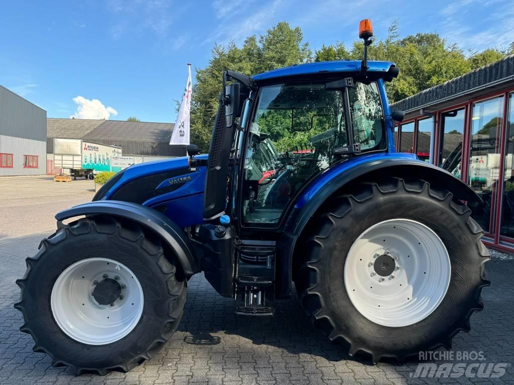 Valtra N 174 A Трактори