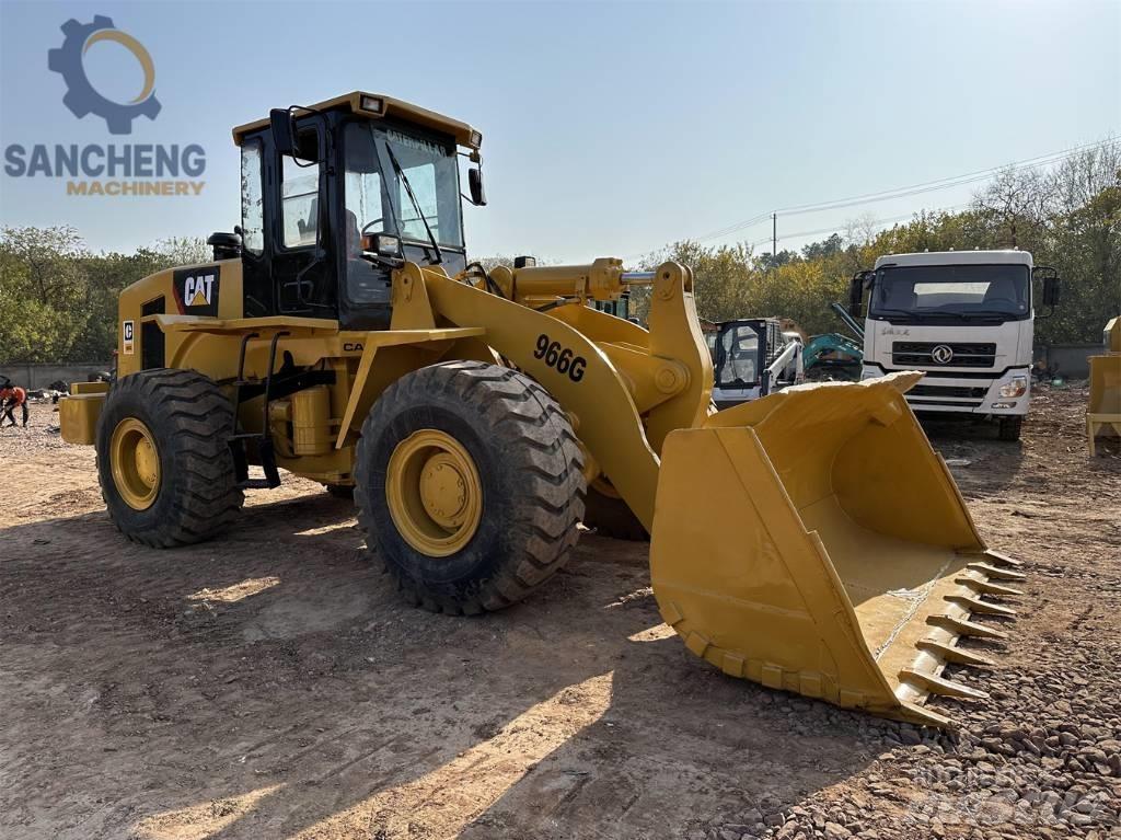 CAT 966 G Колесни товарачи