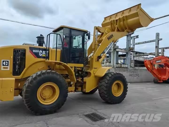 CAT 966H Колесни товарачи